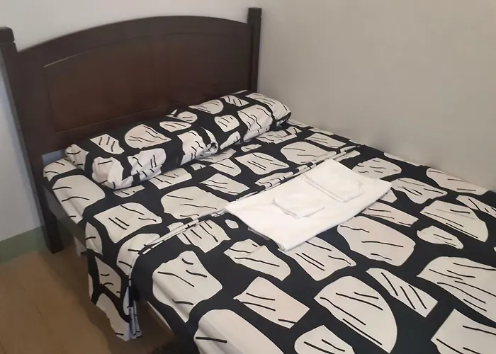 Treetop Villas 4* Manila