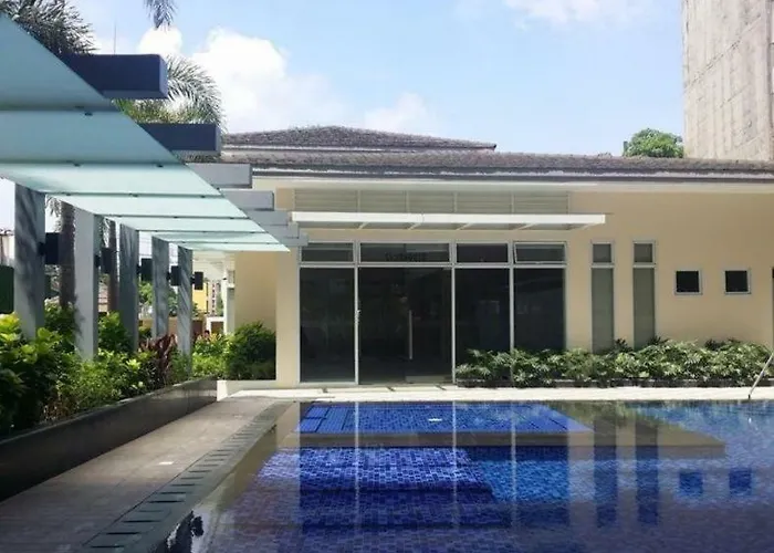 Treetop Villas